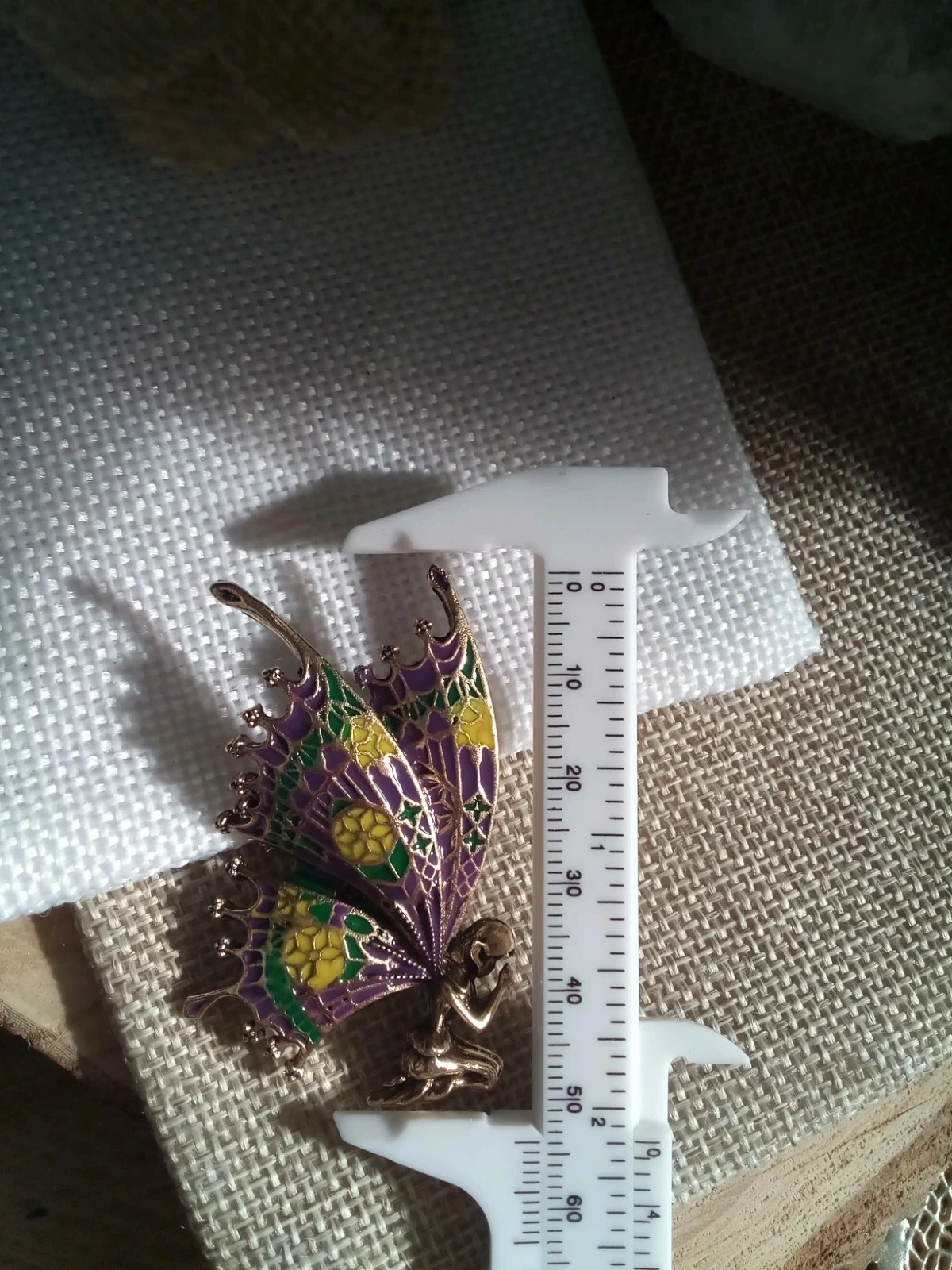 Broche fée émaillée 💜. – photo 2